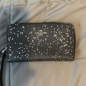 Coach Black and White Starry Wristlet